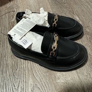 Baby Gap shoes for girls- size: 10